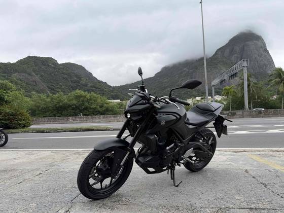 YAMAHA MT-03 ABS YAMAHA MT-03 ABS